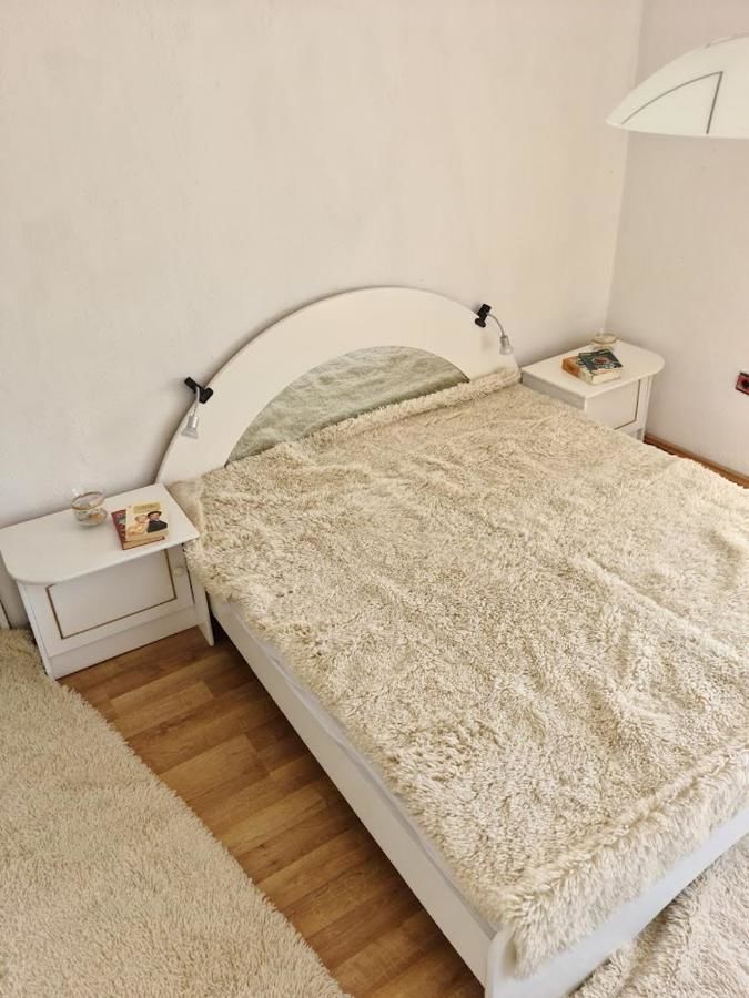 Гостевой дом Guesthouse Arnika Trŭn-21